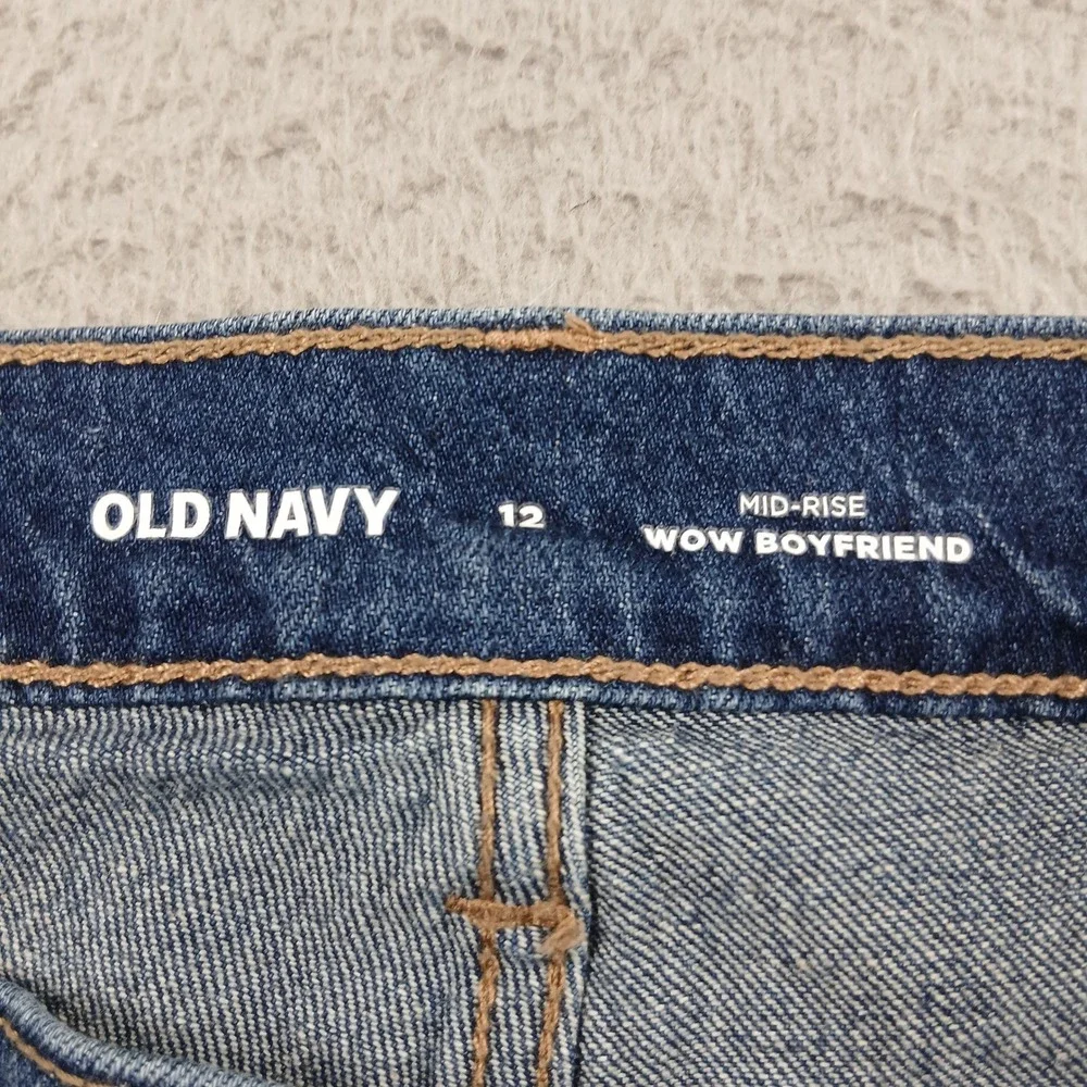 Old Navy Wow Boyfriend Jeans Womens 12 Mid-Rise Medium Wash Straight‎ Denim EUC